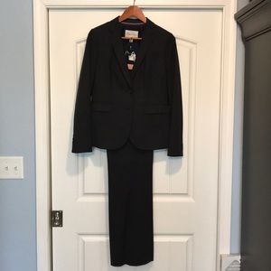 Banana Republic suit